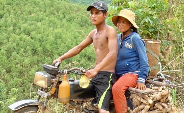 Christmas campaign 2023: emergency plan for clean drinking water in Sepone